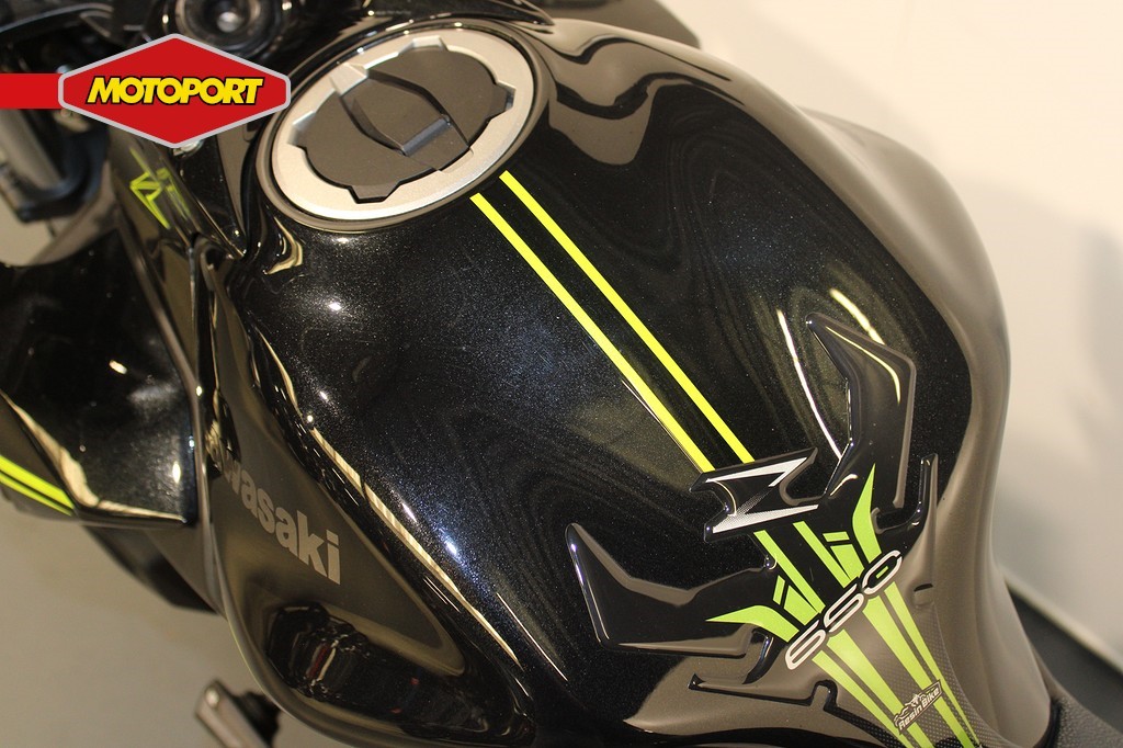 KAWASAKI - Z650