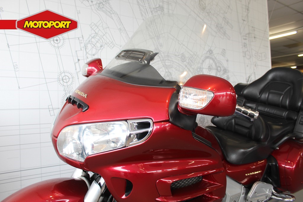 HONDA - GL 1800 Goldwing