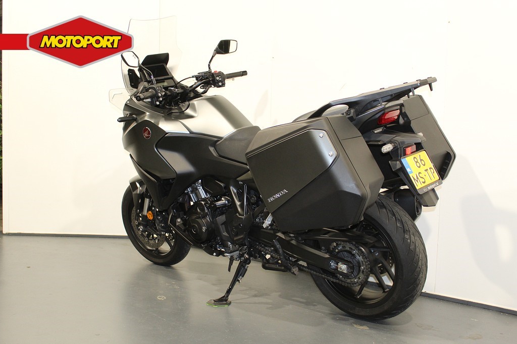 HONDA - NT 1100 DCT