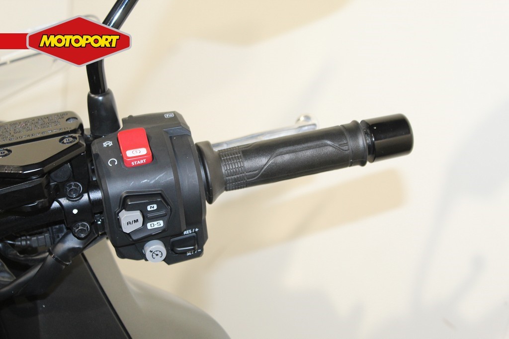 HONDA - NT 1100 DCT