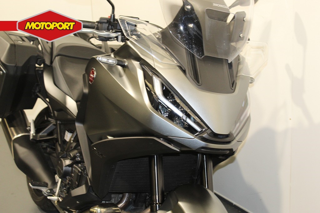 HONDA - NT 1100 DCT