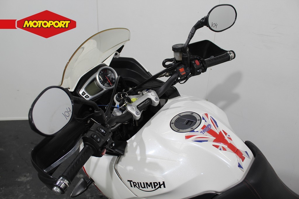 TRIUMPH - Tiger Sport
