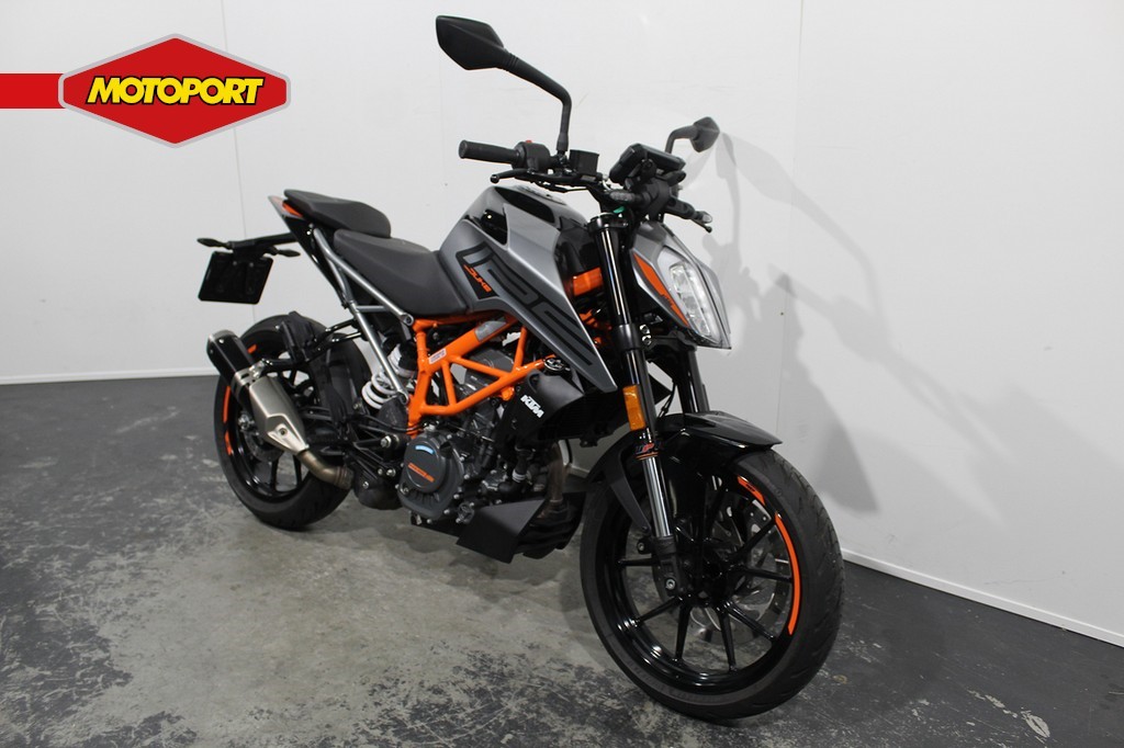 KTM - 125 DUKE