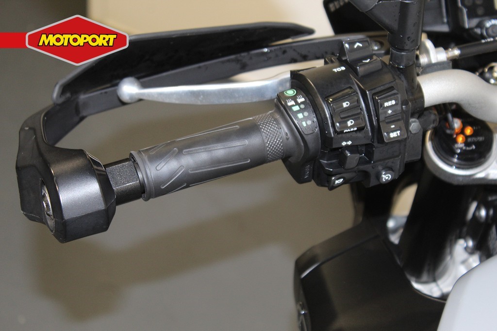 YAMAHA - MT 10 Tourer Edition