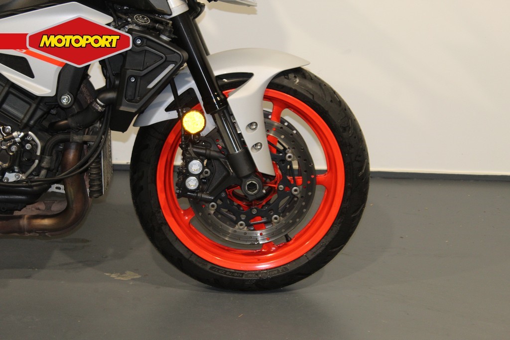 YAMAHA - MT 10 Tourer Edition
