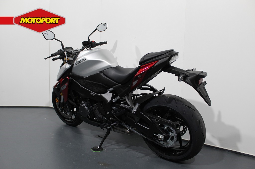 SUZUKI - GSX S 1000