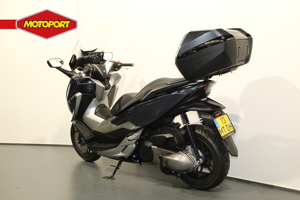 Te Koop: HONDA NSS 300 Forza - BikeNet