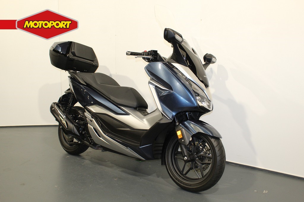 Te Koop: HONDA NSS 300 Forza - BikeNet