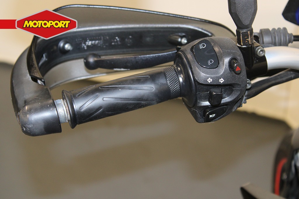 YAMAHA - XT 660 X