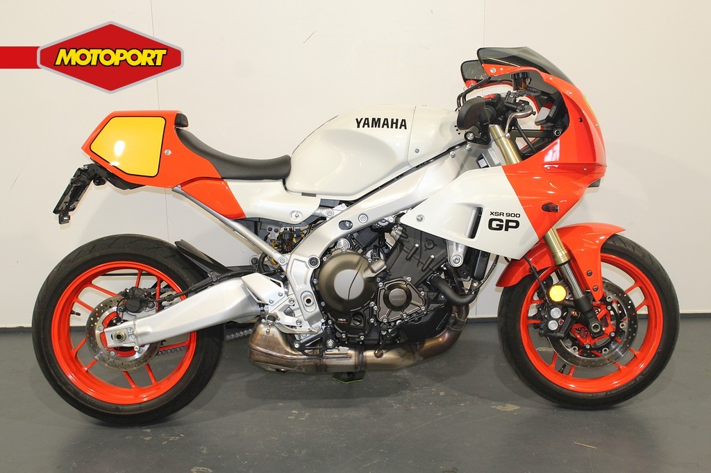 YAMAHA - XSR 900 GP