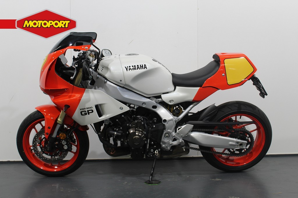 YAMAHA - XSR 900 GP