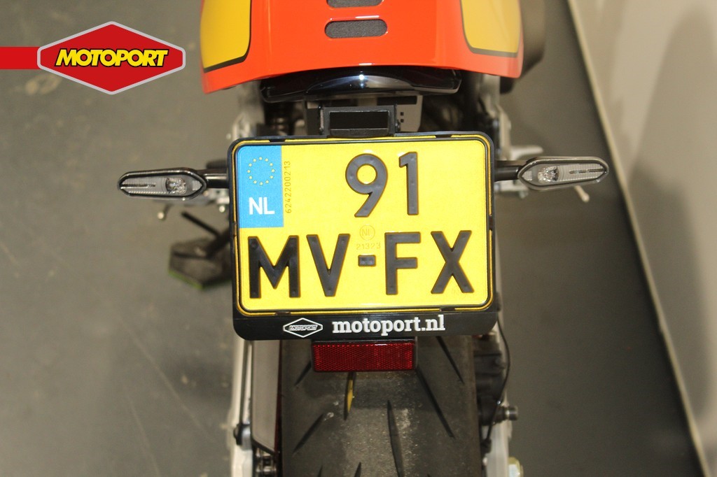 YAMAHA - XSR 900 GP