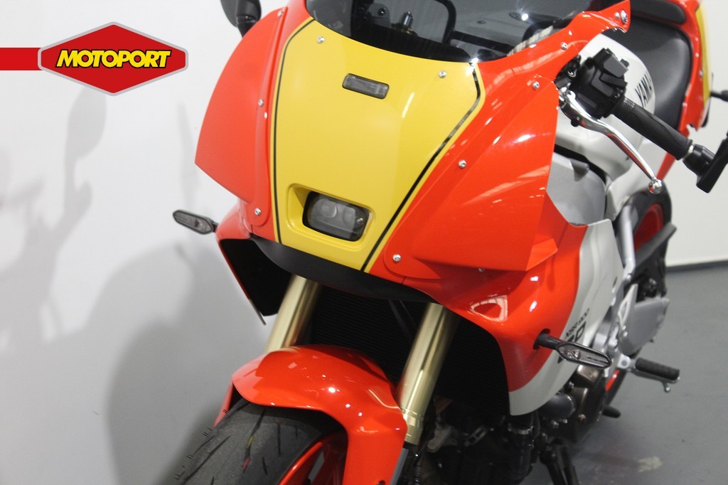 YAMAHA - XSR 900 GP