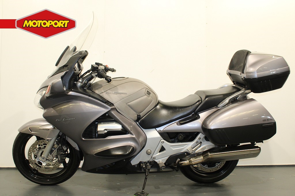 HONDA - ST 1300 Pan European