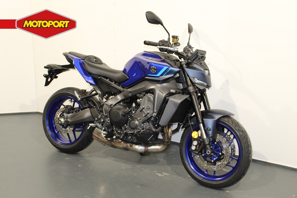 YAMAHA - MT 09