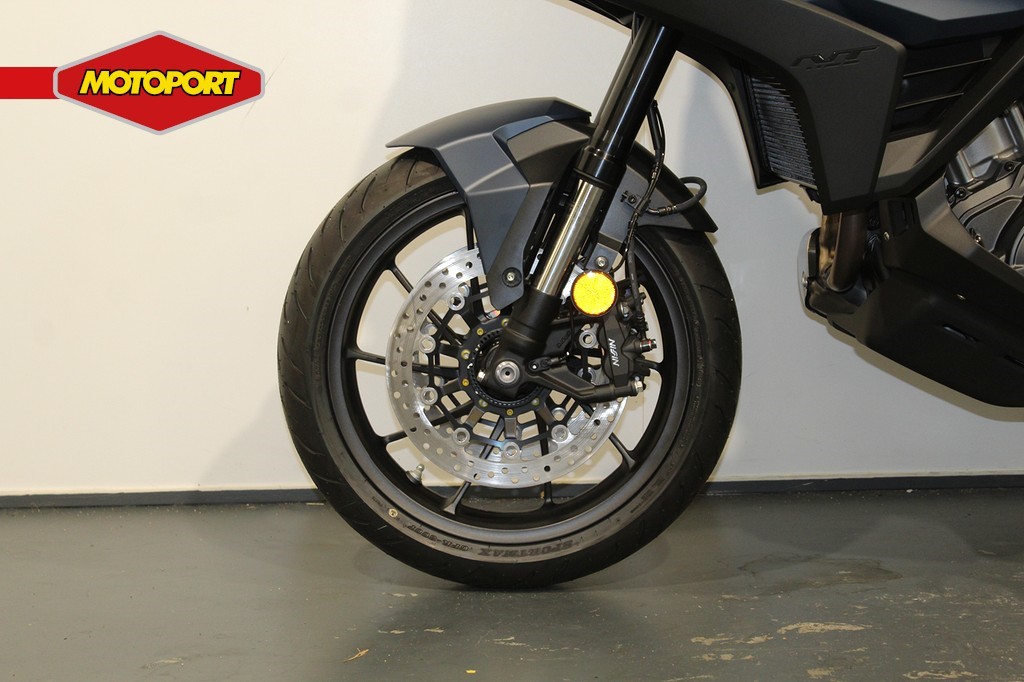 HONDA - NT 1100