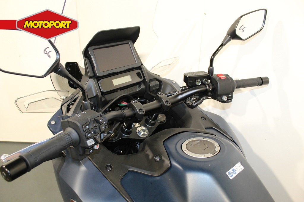 HONDA - NT 1100