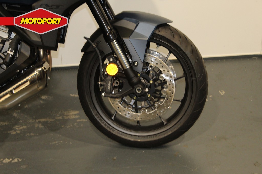 HONDA - NT 1100