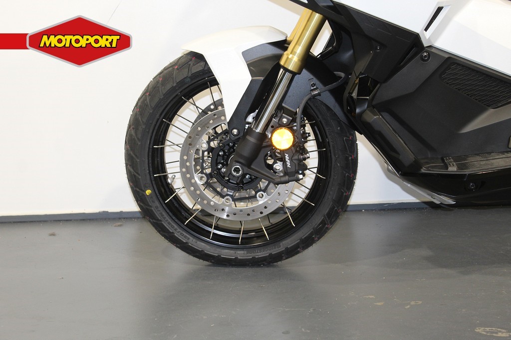 HONDA - X-ADV 750