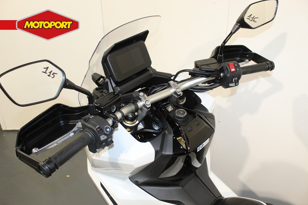 HONDA - X-ADV 750