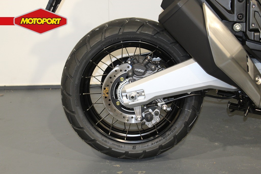 HONDA - X-ADV 750