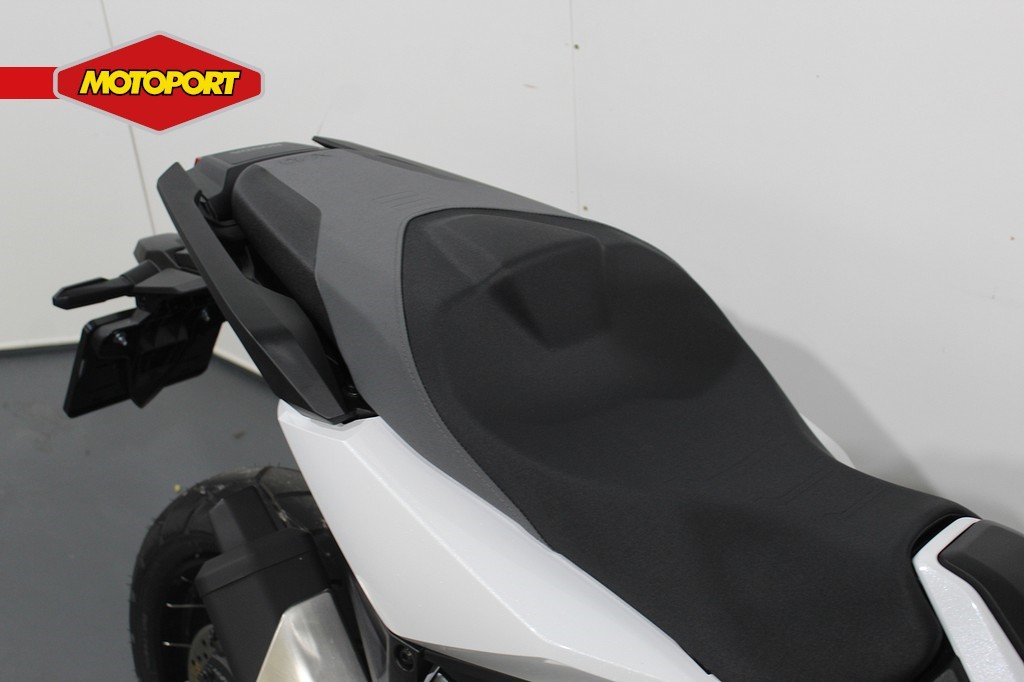 HONDA - X-ADV 750