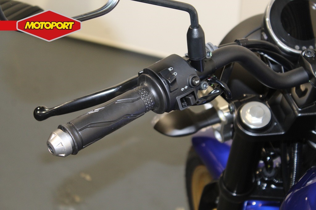 YAMAHA - XSR 125