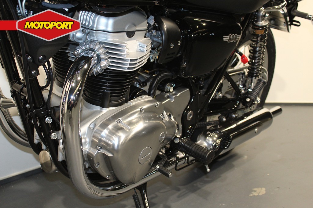 KAWASAKI - W 800