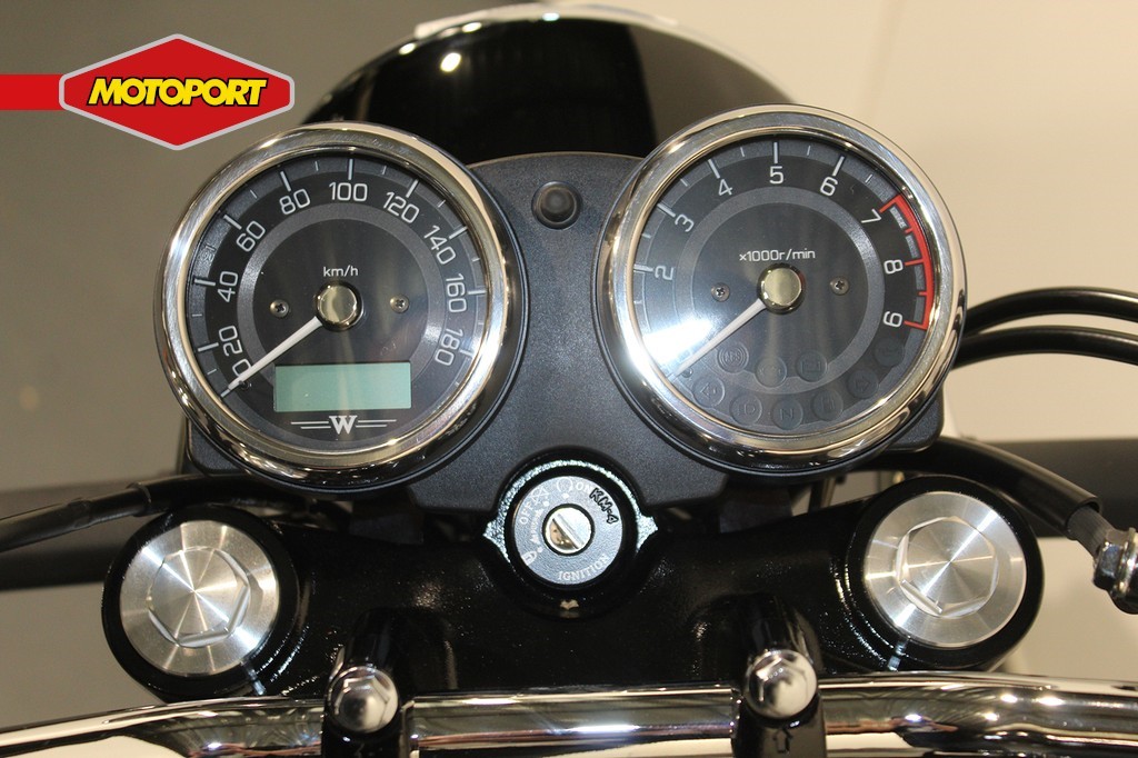 KAWASAKI - W 800