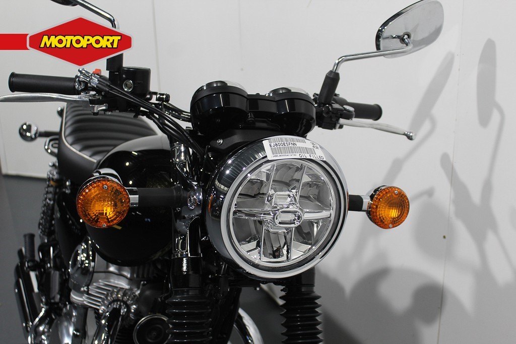 KAWASAKI - W 800