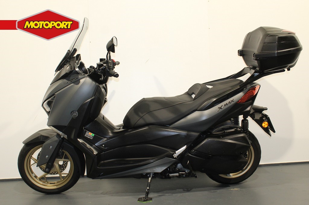 YAMAHA - XMAX 300 Tech MAX