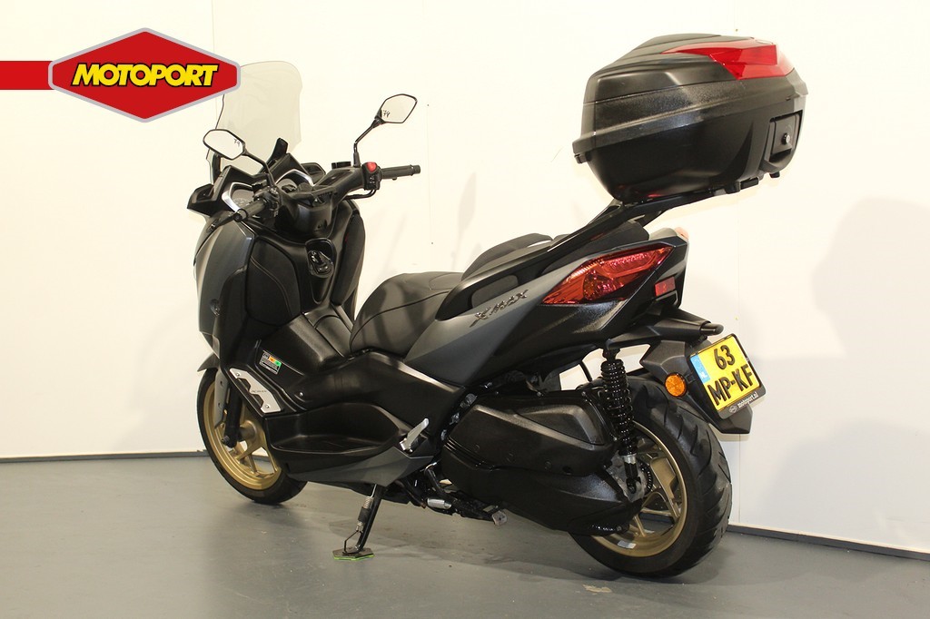 YAMAHA - XMAX 300 Tech MAX