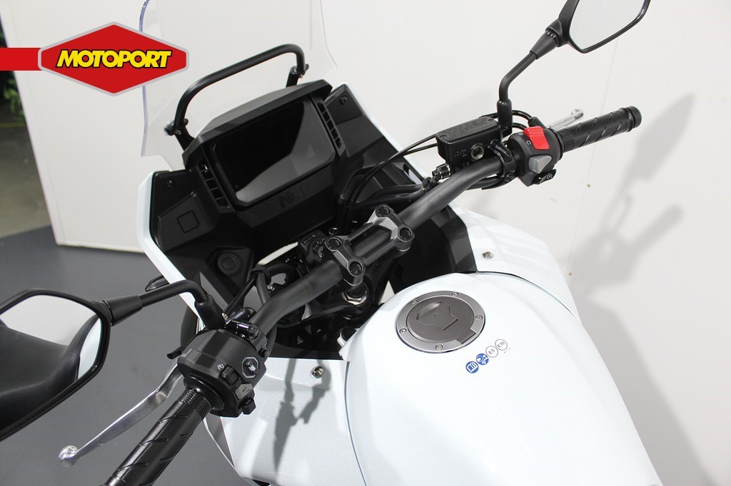 HONDA - NX 500