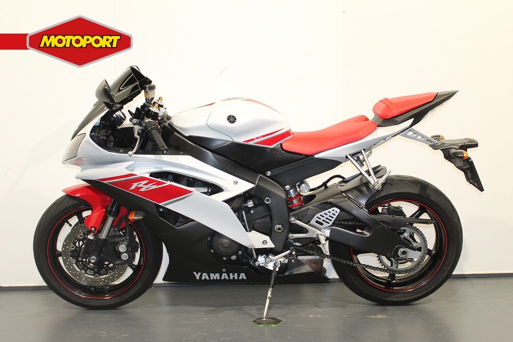 YAMAHA - YZF-R6