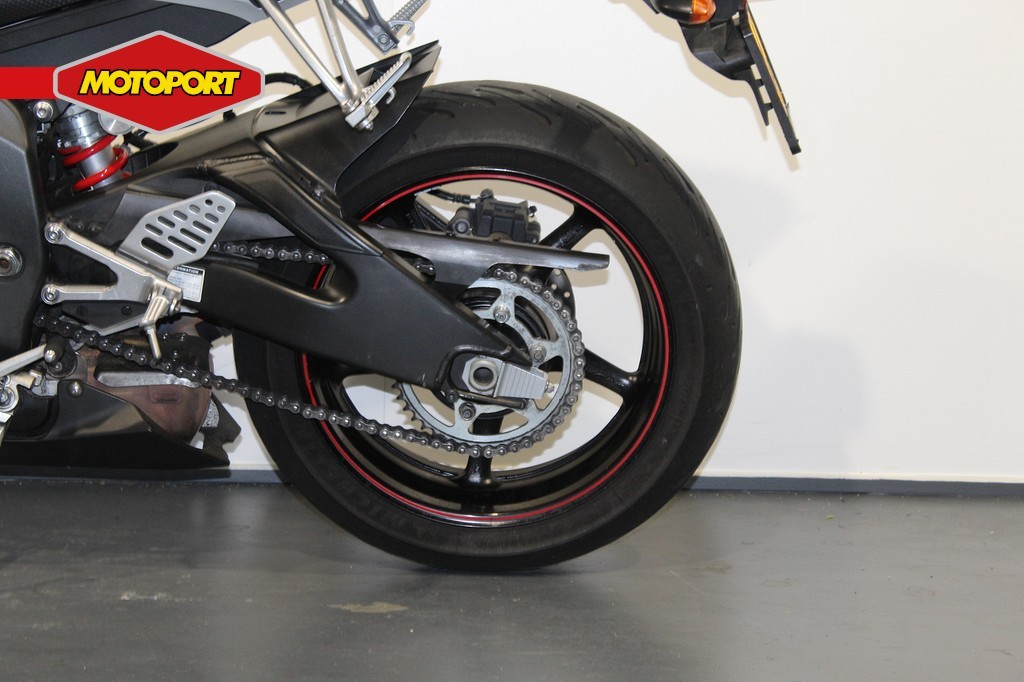 YAMAHA - YZF-R6