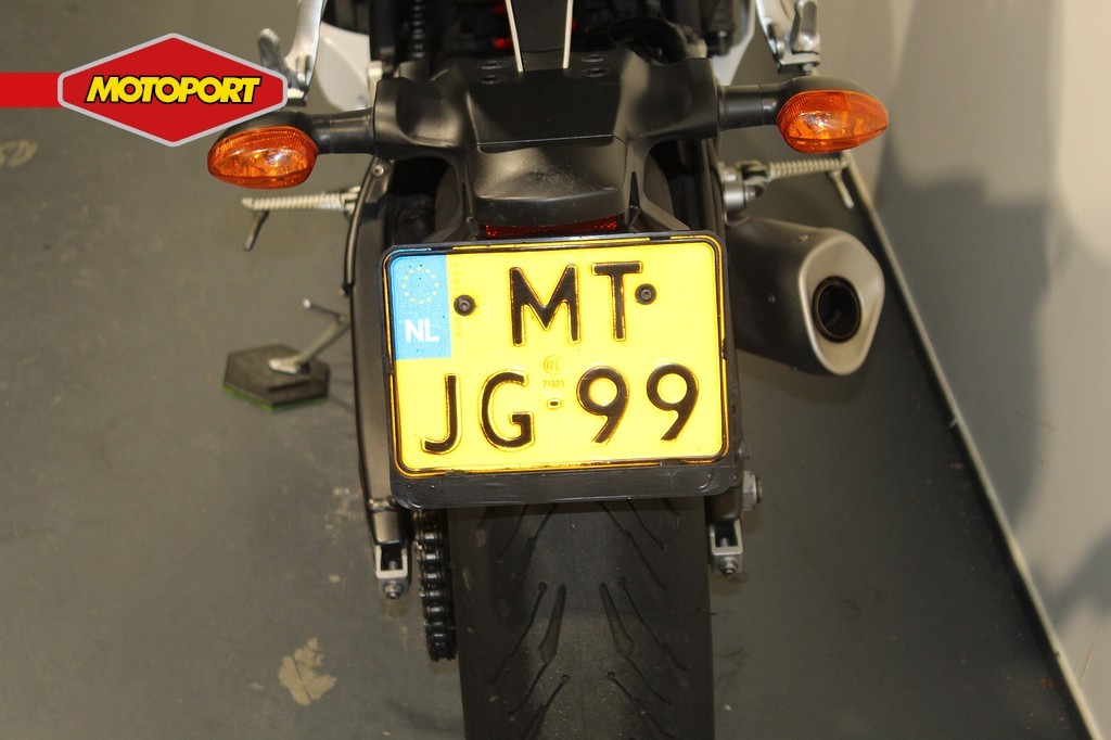 YAMAHA - YZF-R6