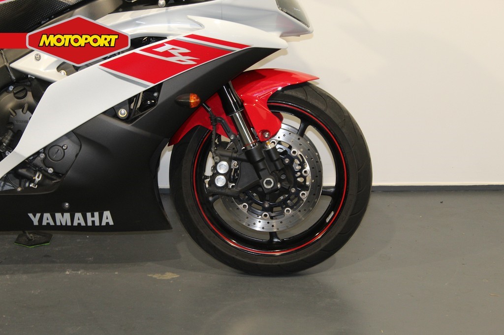 YAMAHA - YZF-R6