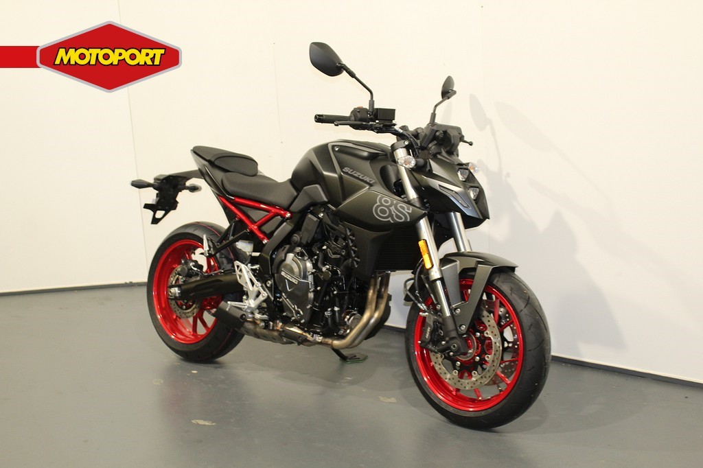 SUZUKI - GSX 8S
