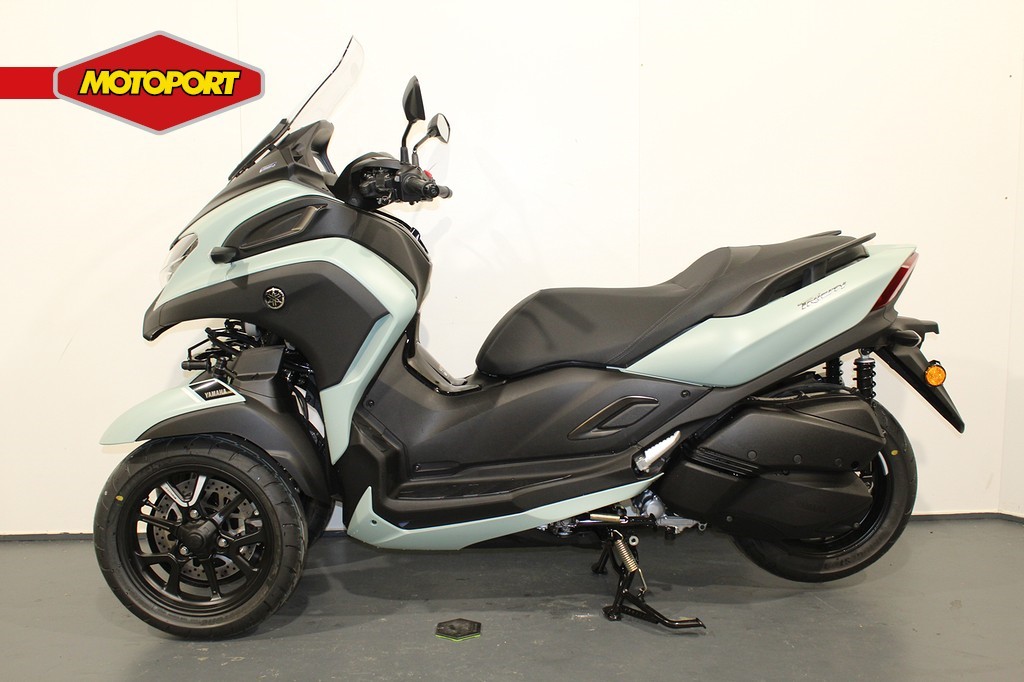 YAMAHA - Tricity 300