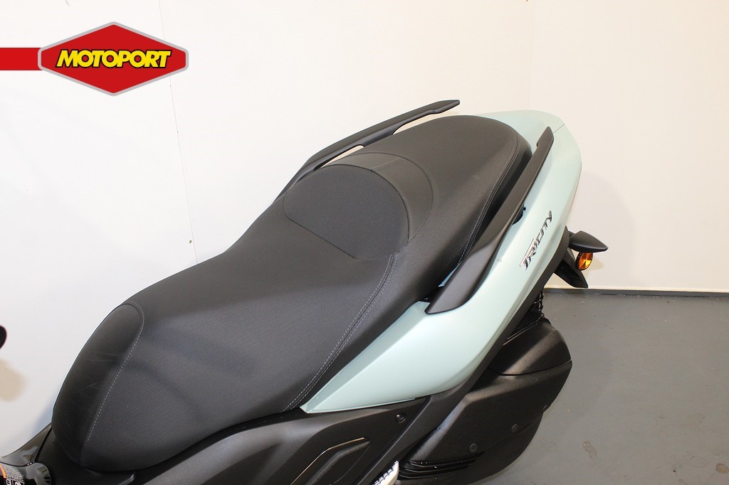 YAMAHA - Tricity 300