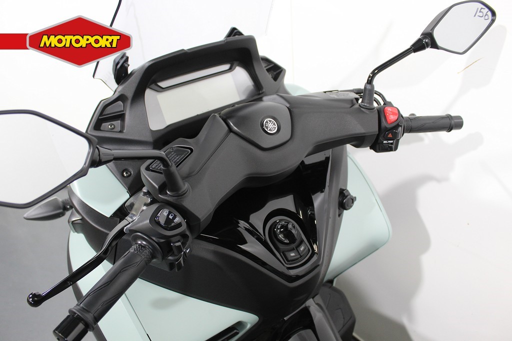 YAMAHA - Tricity 300