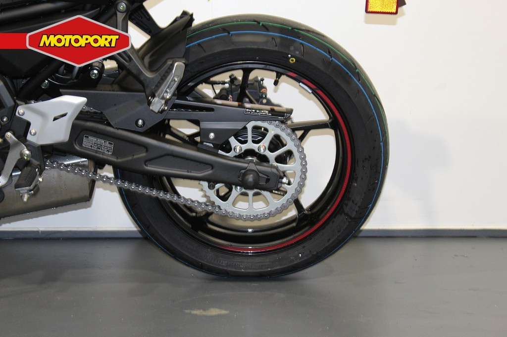 KAWASAKI - Z 650