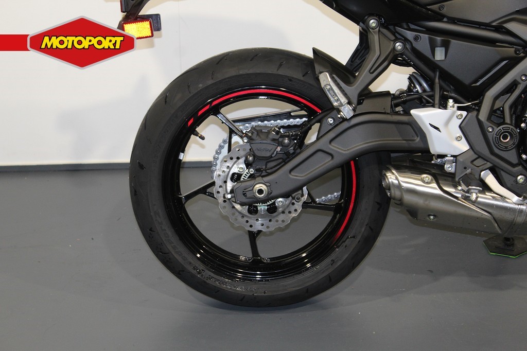 KAWASAKI - Z 650