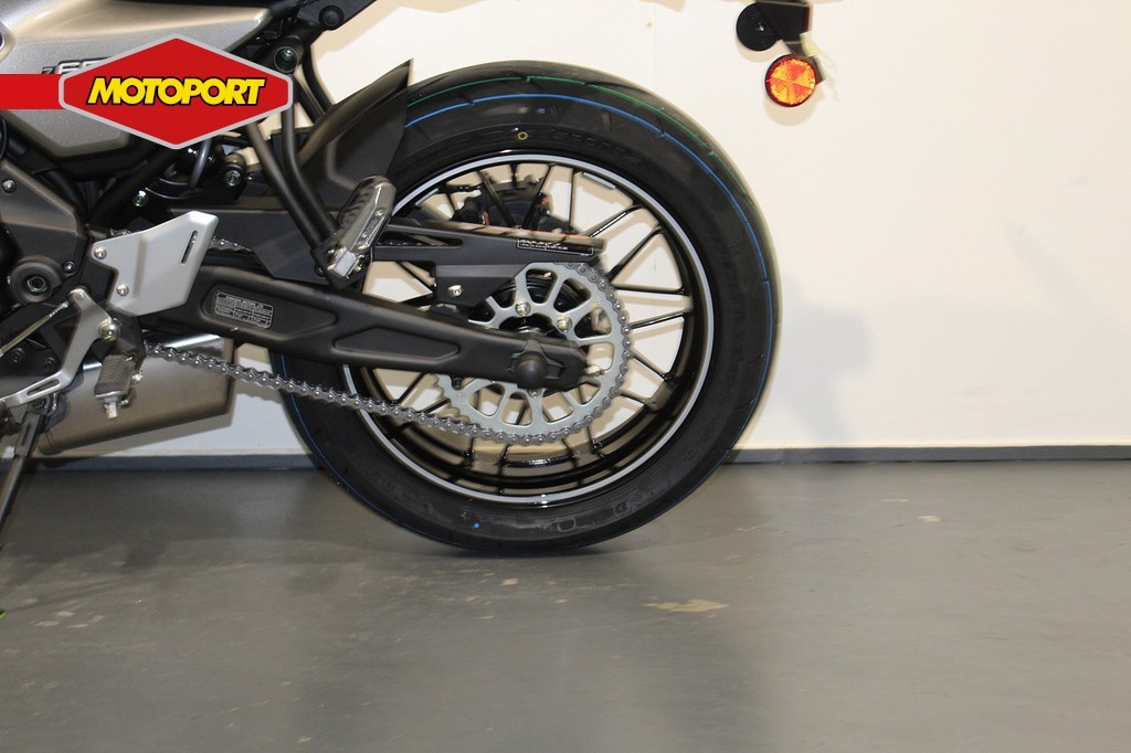 KAWASAKI - Z 650 RS