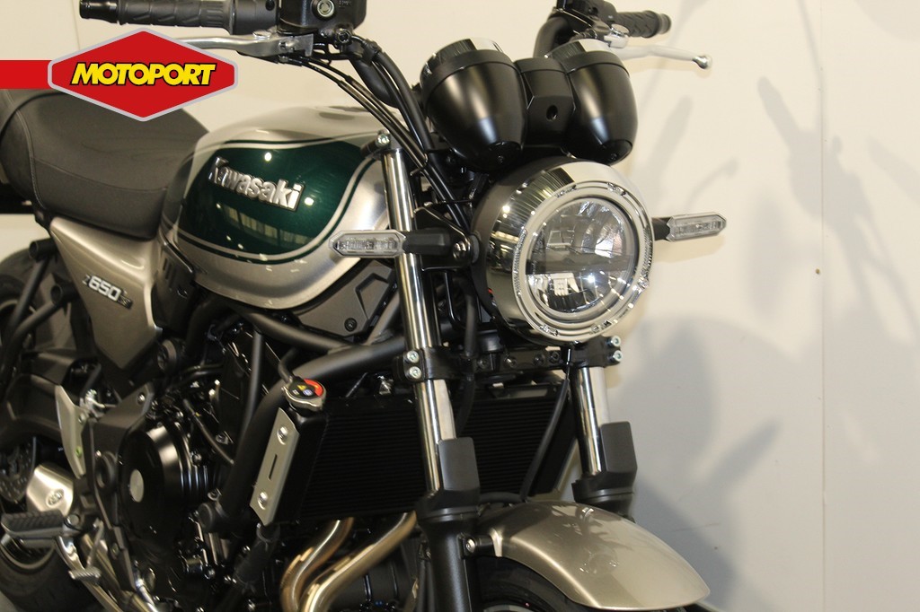 KAWASAKI - Z 650 RS