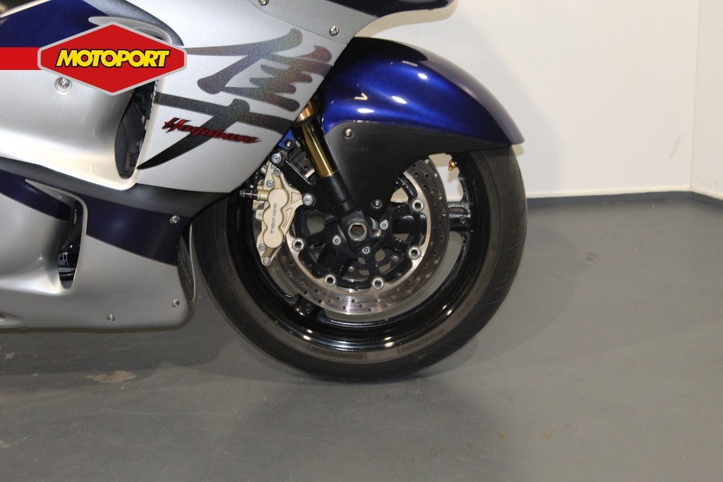 SUZUKI - GSX 1300 R Hayabusa