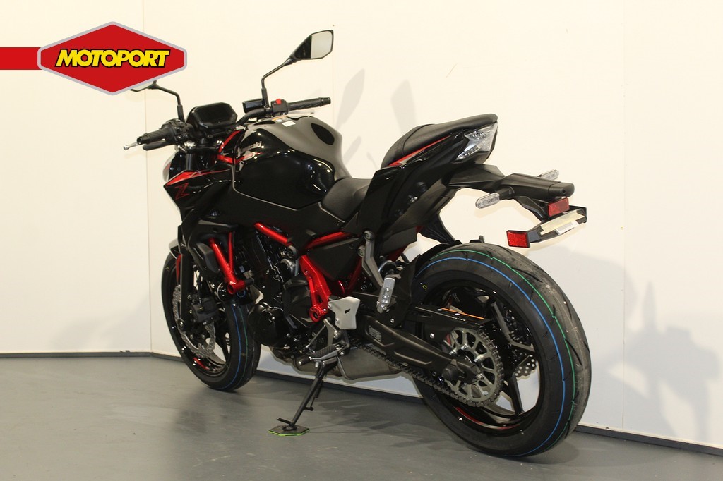 KAWASAKI - Z 650