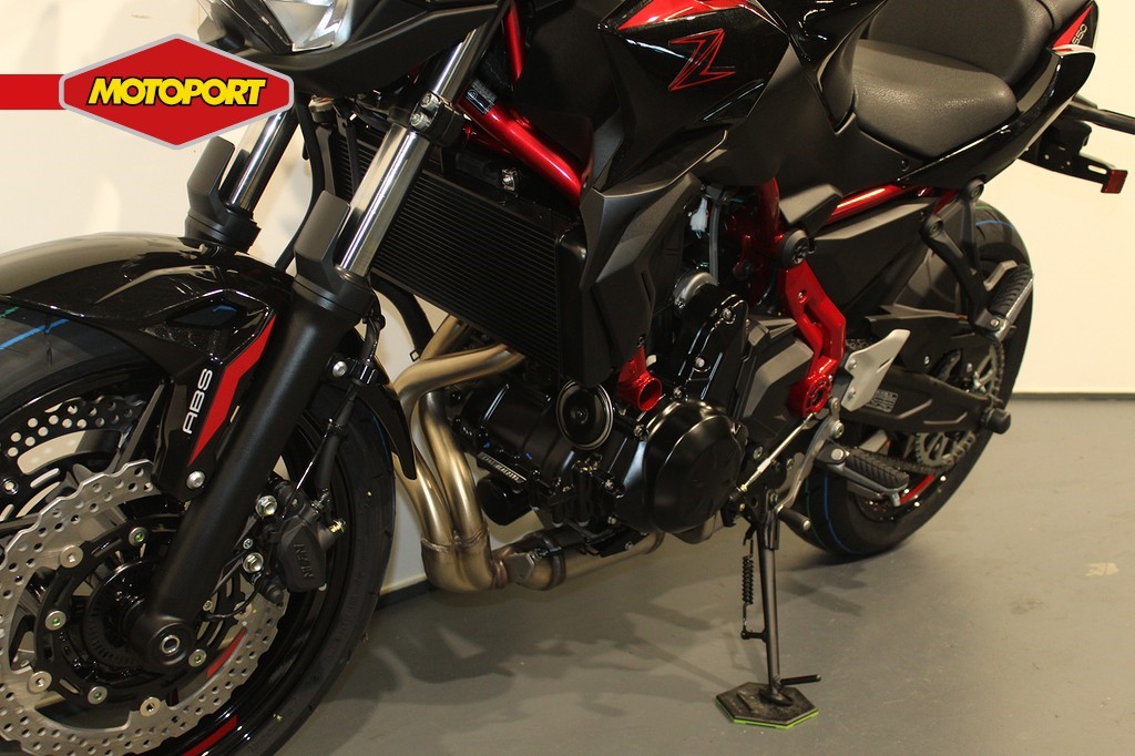 KAWASAKI - Z 650