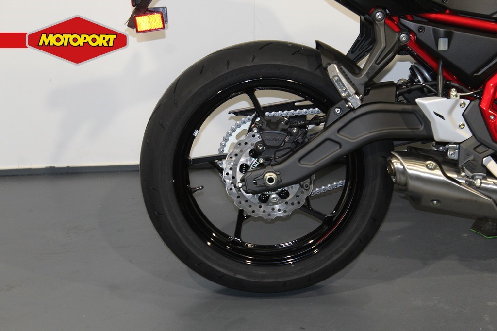 KAWASAKI - Z 650