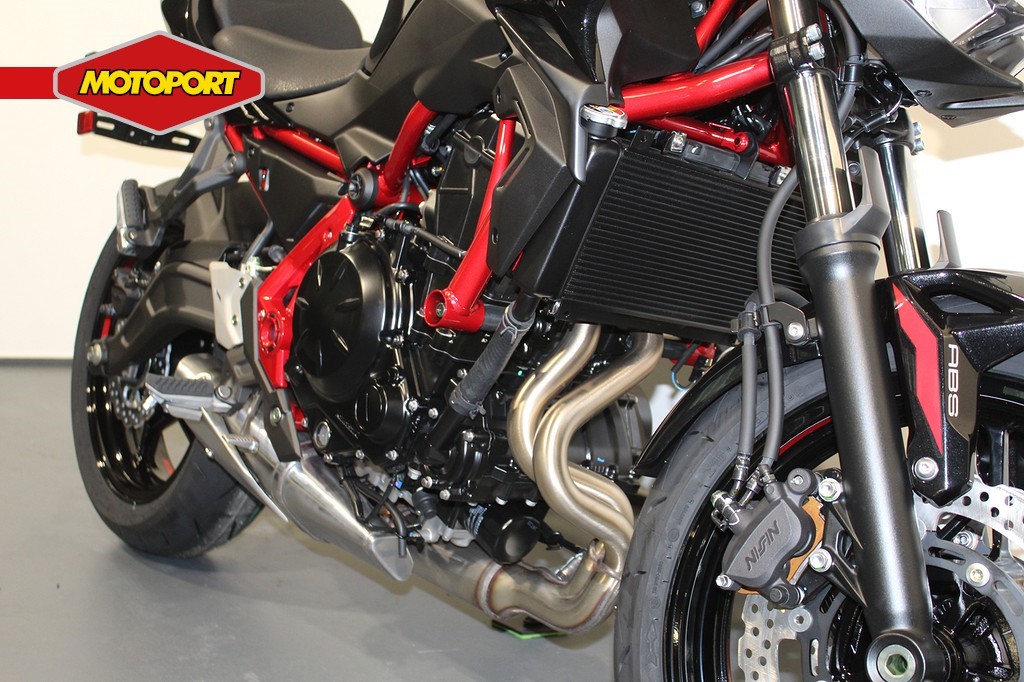 KAWASAKI - Z 650